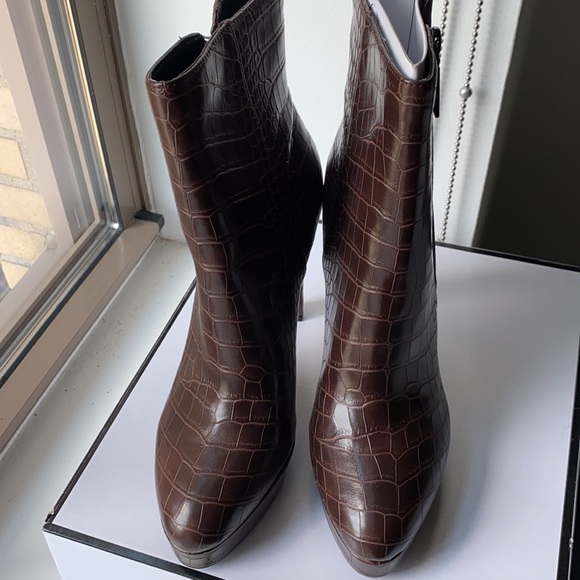 GUESS boots Brand new - Picture 4 of 6